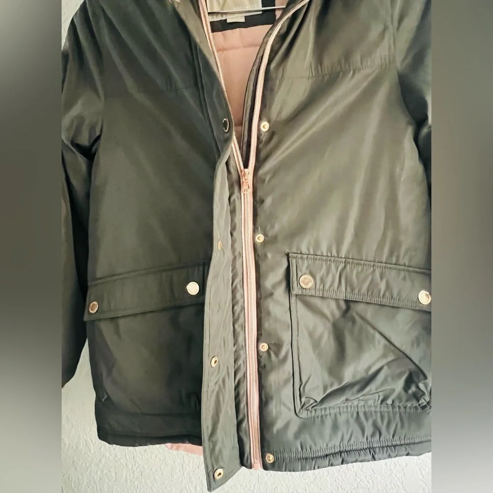 Michael Kors Puffer  jacket Coat Size 10/12 olive green and rose gold